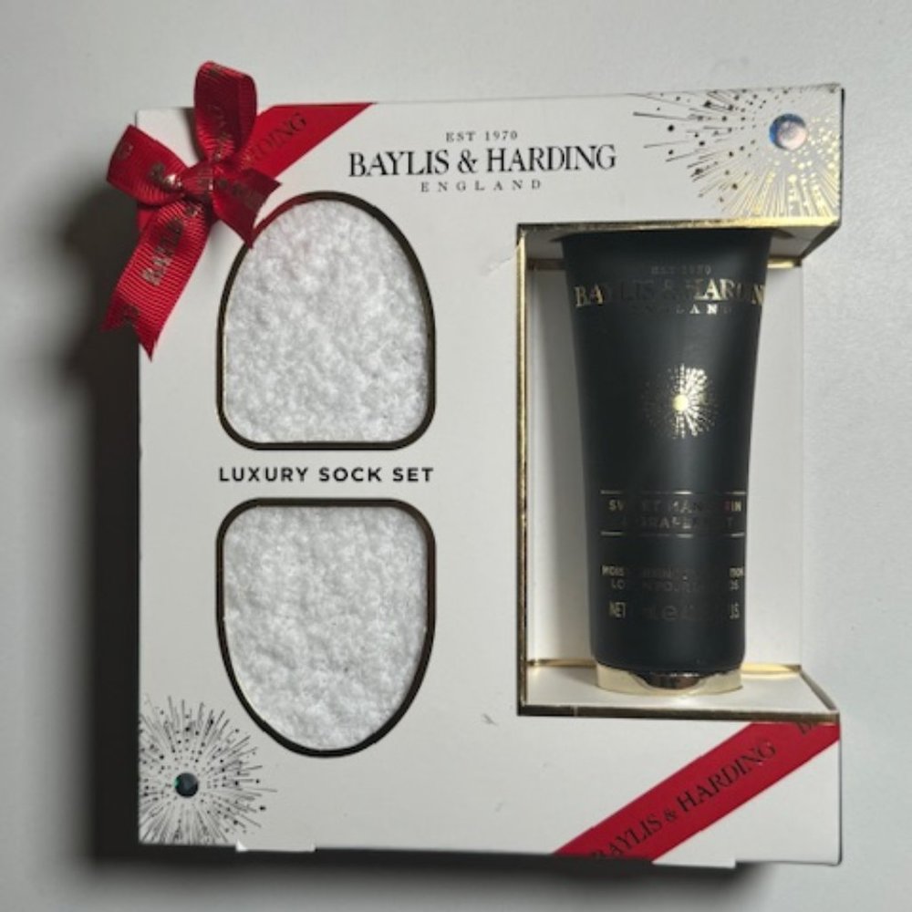 Baylis & Harding England Luxury Sock Set and Lotion Gift Box NEW in BOX